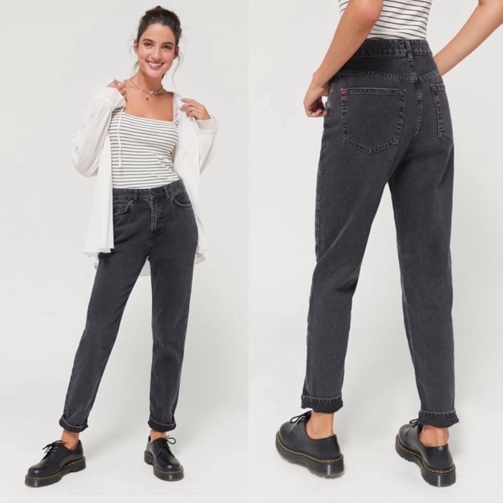Urban Outfitters BDG Mom High-Rise Denim Jeans Faded Black Size 24